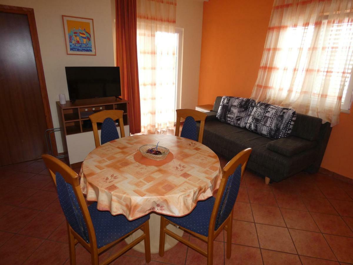 Apartmani Saric Rogoznica Zecevo Exterior photo
